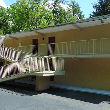 Terrace Inn On The Water Gatlinburg Zewnętrze zdjęcie