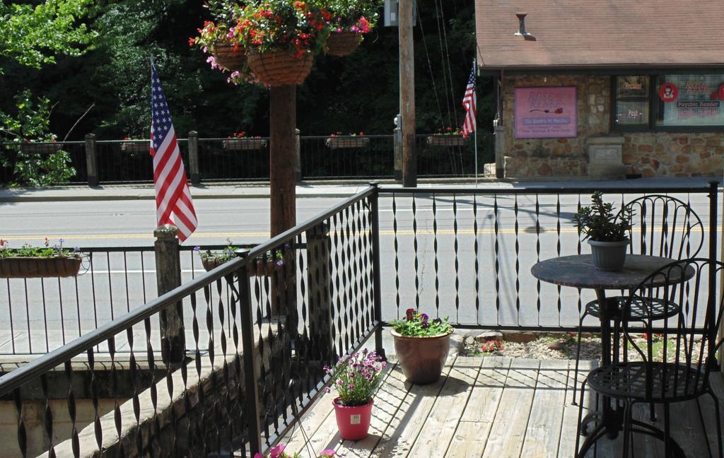 Terrace Inn On The Water Gatlinburg Zewnętrze zdjęcie