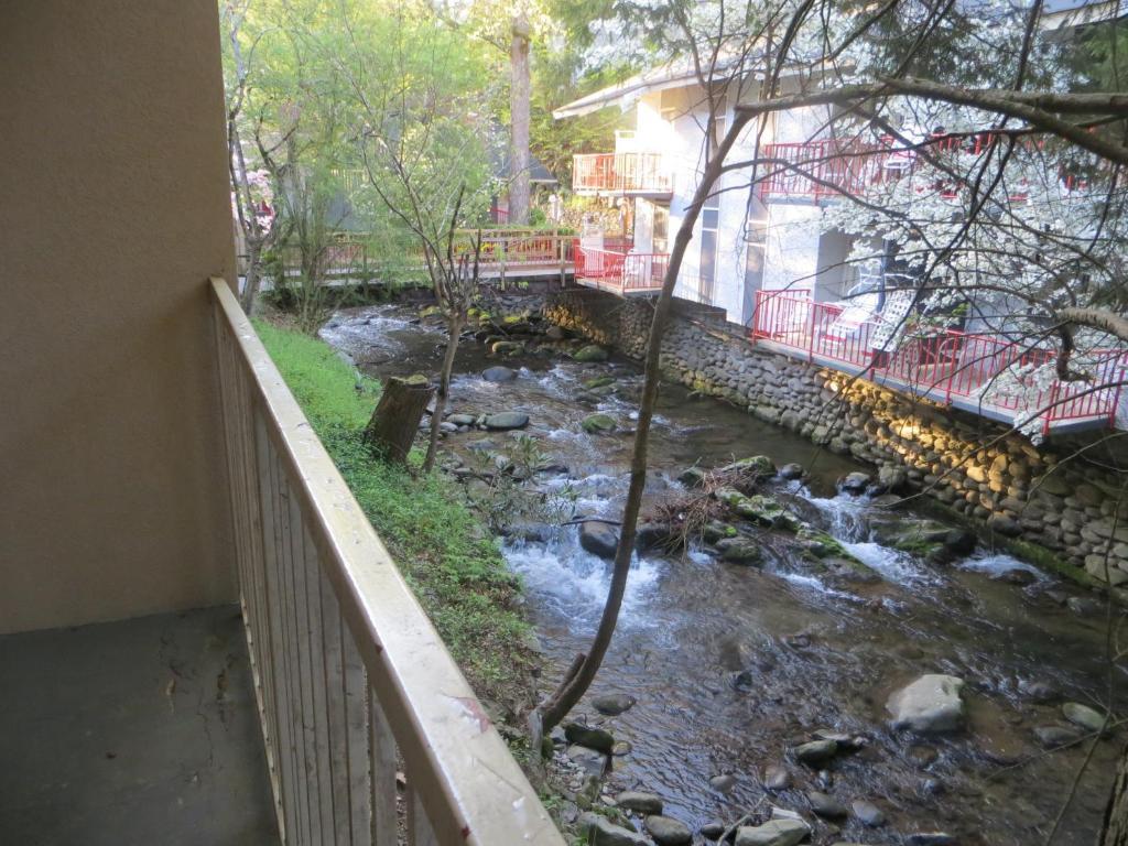 Terrace Inn On The Water Gatlinburg Pokój zdjęcie